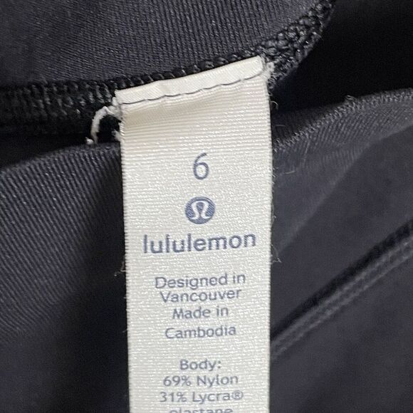Lululemon Women's Size 6 Black‎ High Waist Cropped Tummy Control Legging - Picture 5 of 6